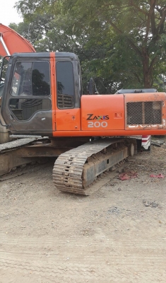 เบคโฮ PC200 เบคโฮ PC200