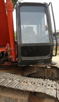 เบคโฮ PC200 เบคโฮ PC200