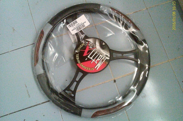 หุ้มพวงมาลัยหนัง ใหม่เอี่ยม