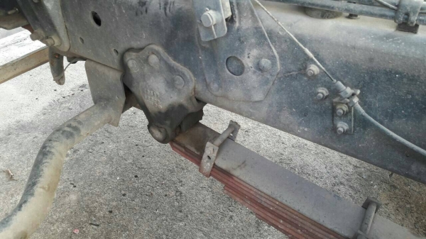 รถฮีโน่ 10 ล้อ ตู้เย็น FL1J  210 แรงม้า. ปี 42.    สนใจติดต่อ  081 - 6079515