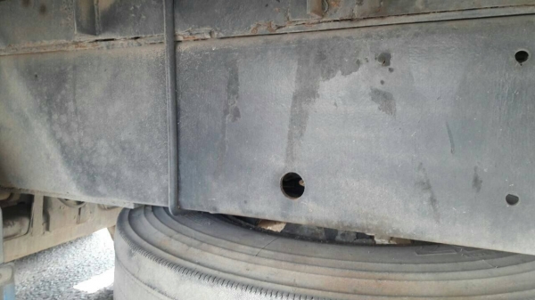 รถฮีโน่ 10 ล้อ ตู้เย็น FL1J  210 แรงม้า. ปี 42.    สนใจติดต่อ  081 - 6079515