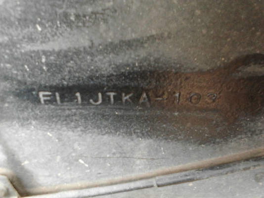 รถฮีโน่ 10 ล้อ ตู้เย็น FL1J  210 แรงม้า. ปี 42.    สนใจติดต่อ  081 - 6079515