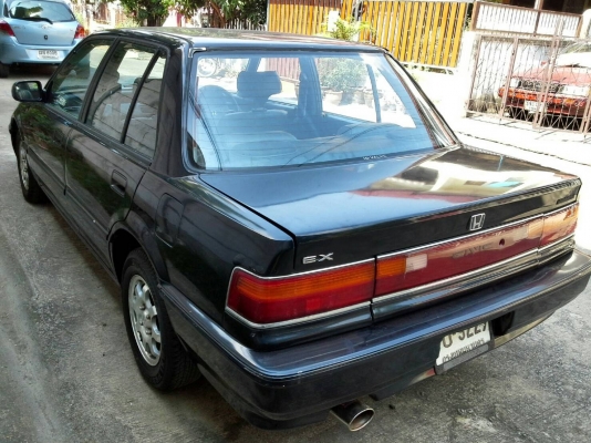 Honda Civic ปี90 ท้ายสองชั้น