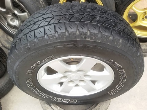 ขายล้อMitsubishi Pajero ขอบ16 พร้อมยาง   4 ล้อ