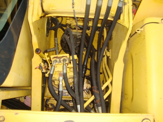 ขาย!!! รถแบคโฮ Komatsu PC200-7