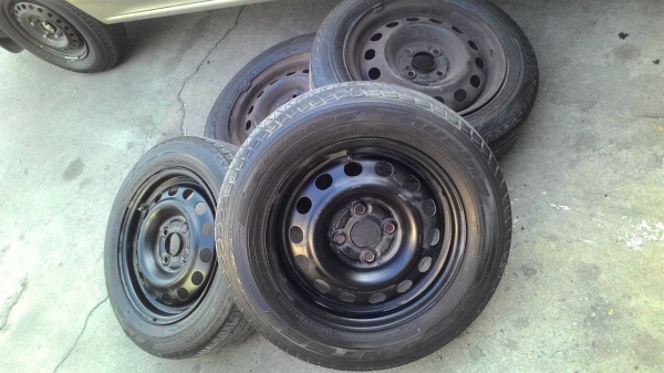 กะทะ 4 รู ขอบ14 พร้อมยาง 165/185/65R14 ชุด 4 ล้อ tel.081-427-3941 ไอดีไลน์ autobot107