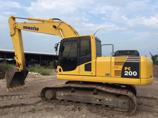 ขาย KOMATSU PC200-8 อายุรถ 2ปีกว่า 4000 กว่าชั่วโมง รถสวยมากๆ ใช้งานน้อย ขอรูปเพิ่มเติมได้ครับ ติดต่อเจ้าของโดยตรง 081-4283210