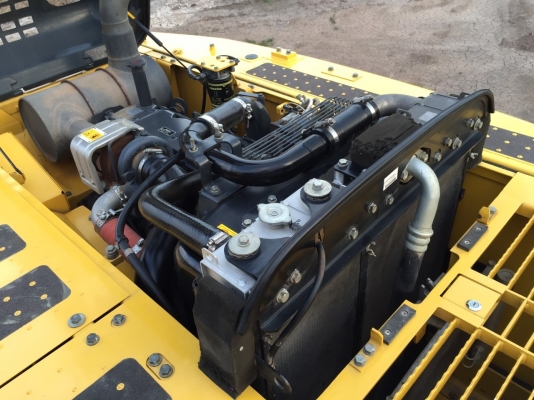 ขาย KOMATSU PC200-8 อายุรถ 2ปีกว่า 4000 กว่าชั่วโมง รถสวยมากๆ ใช้งานน้อย ขอรูปเพิ่มเติมได้ครับ ติดต่อเจ้าของโดยตรง 081-4283210