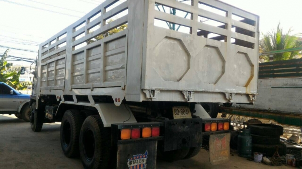 ขายหลงโบแท้ ดั้มสองเพลา สภาพดี พร้อมใช้งานได้เลย