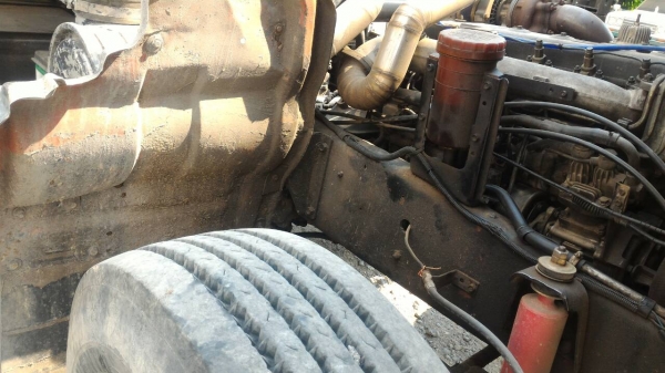 สิบล้อ อีซูซุ ร็อค185โบว์ เพาเดียว บรรทุกถังน้ำมัน 16,000ลิตร อุปกรณ็ ครบ (ทำเป็นรถบรรทุกน้ำเหมาะมากๆ) สภาพดีสวยเดิมๆใช้งานประจำ ทะเบีบนพร้อมโอน