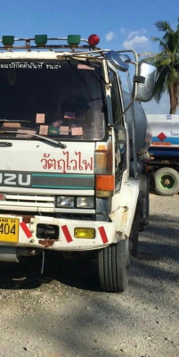 สิบล้อ อีซูซุ ร็อค185โบว์ เพาเดียว บรรทุกถังน้ำมัน 16,000ลิตร อุปกรณ็ ครบ (ทำเป็นรถบรรทุกน้ำเหมาะมากๆ) สภาพดีสวยเดิมๆใช้งานประจำ ทะเบีบนพร้อมโอน