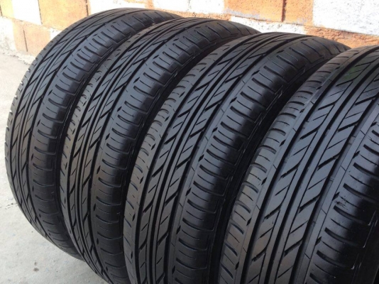 ยาง Bridgstone 185-60-15 รุ่น ECOPLa ปี 12 ครบชุด4 เส้น 2000  สภาพสวยๆไม่มีปะไม่บวมดอกยางเหลือเยอะวิ่งใด้อีกนานค่ะ