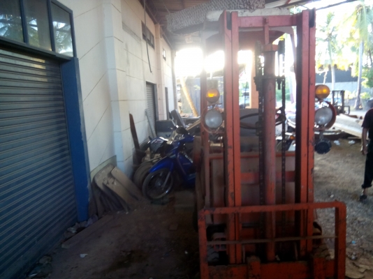 รถฟอร์ดลิฟ  1 ตัน  พร้อมใช้งาน