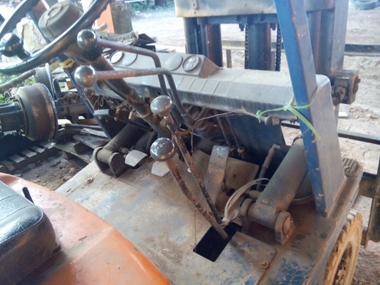 รถถฟอดร์ลิฟ อีห้อโต้โยต้า  2.5ตัน  พร้อมใช้งาน