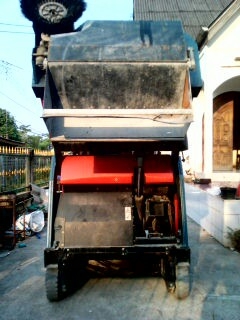 ขายถูกรถกวาดพื้นถนนดูดฝุ่นอัตโนมัติ มือสอง