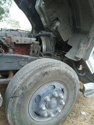 รถบรรทุก ISUZU 6 ล้อยาว. 7 เมตร 20 เครื่อง 200 แรง. คอกเหล็กสูง.  ปื  51 ราคา 830,000 บ. รถอยู่ปทุมธานี