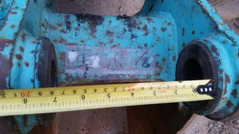 มาอีก 2 ครับ บุ้งกี๋ ขุดวางท่อประปา สำหรับใส่รถขุด แบคโฮ เก่าญี่ปุ่น