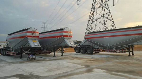 หางกล้วยหอม.อู่ ชาญนคร.ถุงลมยกล้อ.ได้.รถจดทะเบียน สิงหาคม.57.มี3