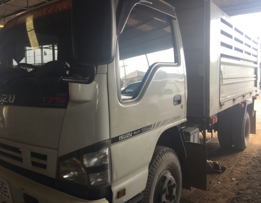 หกล้อ อีซูซุ NQR175ดั้มสามมิต5คิว สภาพดีสวยบางเดิม พร้อมใช้งาน ทะเบียนพร้อมโอน