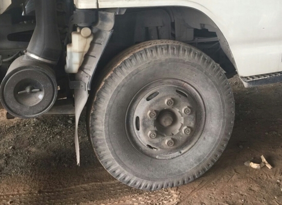 หกล้อ อีซูซุ NQR175ดั้มสามมิต5คิว สภาพดีสวยบางเดิม พร้อมใช้งาน ทะเบียนพร้อมโอน