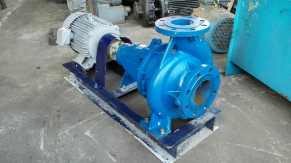 ==== SOLD ==== ปั้มน้ำ POLO ใบพัดทองเหลือง หน้า 4"- 3" มอเตอร์ Mitsu 7.5 HP. 380V. ของใหม่แค่ลอง มี 2 ชุด