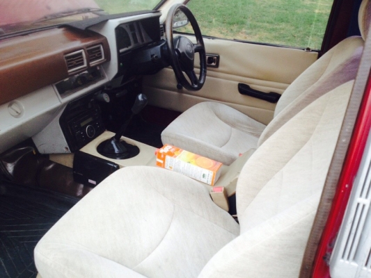 ขายโตโยต้าฮีโร่ รถเดิมๆ แห้งๆ เครื่องเดิม 2L ดีเซล สุดยอดประหยัด อึด ทน หายห่วงแอร์เย็นถึงหนาว รถไม่ผุ พร้อมใช้สุดๆ 58,000 บาท ติดต่อคุณเอ๋ 092-6356419