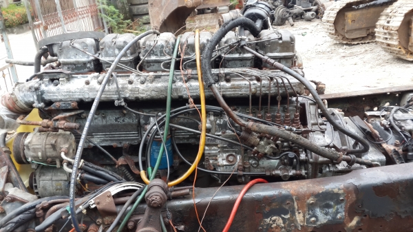 ขายเครื่องสแกนเนีย124  360hp พร้อมหม้อน้ำอินเตอ