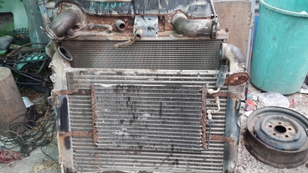 ขายเครื่องสแกนเนีย124  360hp พร้อมหม้อน้ำอินเตอ