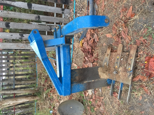 ขาย FORD 6600 T-5. เสื้อเรียบ. รถสวยมาก. เอกสารเล่มทะเบียน