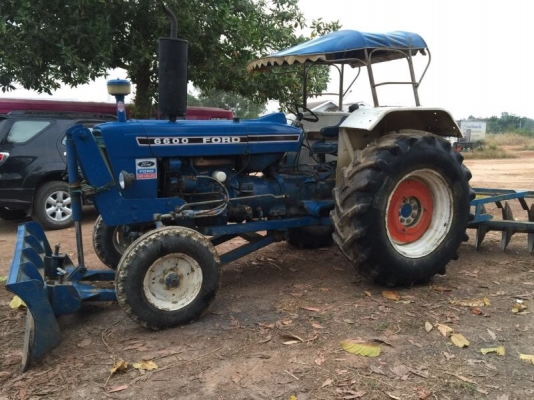 ขาย FORD 6600 T-5. เสื้อเรียบ. รถสวยมาก. เอกสารเล่มทะเบียน