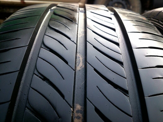 ขายยาง DUNLOP 205/55R16 ยางสัปดาห์ที่14ปี14 ดอกยางสดหนาเท่ากันไม่แตกลายไม่ร้าวไม่กินข้างไม่มีปะ สวยๆ จำนวน 1 ชุด ขายยาง DUNLOP 205/55R16 ยางสัปดาห์ที่14ปี14 ดอกยางสดหนาเท่ากันไม่แตกลายไม่ร้าวไม่กินข้างไม่มีปะ สวยๆ จำนวน 1 ชุด
