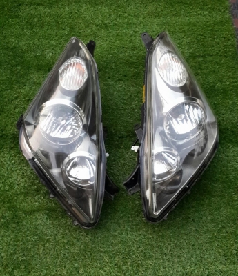 โคมไฟหน้าซีนอล โตโยต้า wish ปี 04 รุ่นก่อนไมเนอร์