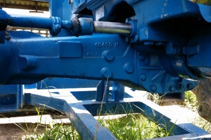 ขายรถไถฟอร์ดใหญ่ 8210 ขับเคลื่อน 4 ล้อ มีตู้เก๋ง ทะเบียนพร้อม แอร์ใหม่ ขายรถไถฟอร์ดใหญ่ 8210 ขับเคลื่อน 4 ล้อ มีตู้เก๋ง ทะเบียนพร้อม แอร์ใหม่