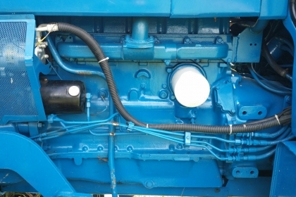 ขายรถไถฟอร์ดใหญ่ 8210 ขับเคลื่อน 4 ล้อ มีตู้เก๋ง ทะเบียนพร้อม แอร์ใหม่ ขายรถไถฟอร์ดใหญ่ 8210 ขับเคลื่อน 4 ล้อ มีตู้เก๋ง ทะเบียนพร้อม แอร์ใหม่