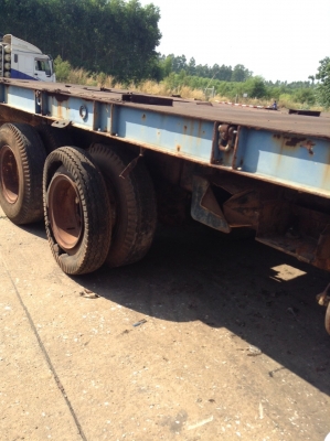 ขายซาก...10ล้อ2เพลาพื้นเรียบ..FN527M TF  220แรง รถไม่สมบูรณ์