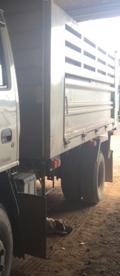 หกล้อ อีซูซุ NQR175ปี51ดั้มสามมิต5คิว สภาพดีเดิมๆสวยพร้อมใช้ ทะเบียนพร้อมโอน หกล้อ อีซูซุ NQR175ปี51ดั้มสามมิต5คิว สภาพดีเดิมๆสวยพร้อมใช้ ทะเบียนพร้อมโอน