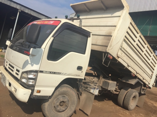 หกล้อ อีซูซุ NQR175ปี51ดั้มสามมิต5คิว สภาพดีเดิมๆสวยพร้อมใช้ ทะเบียนพร้อมโอน หกล้อ อีซูซุ NQR175ปี51ดั้มสามมิต5คิว สภาพดีเดิมๆสวยพร้อมใช้ ทะเบียนพร้อมโอน