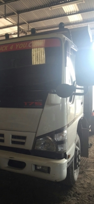 หกล้อ อีซูซุ NQR175ปี51ดั้มสามมิต5คิว สภาพดีเดิมๆสวยพร้อมใช้ ทะเบียนพร้อมโอน หกล้อ อีซูซุ NQR175ปี51ดั้มสามมิต5คิว สภาพดีเดิมๆสวยพร้อมใช้ ทะเบียนพร้อมโอน