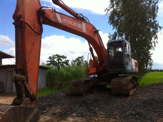 งานวิ่งดิน ขุดขน มี 2สัญญาจ้าง