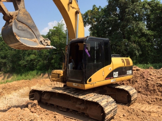 งานวิ่งดิน ขุดขน มี 2สัญญาจ้าง