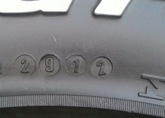 หมื่นสองแปดร้อย BF All 265/75/16 ปี 12