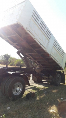 ขายหางพ่วง สามมิต  2  เพลา.  ปี 53.    สนใจติดต่อ  081 - 6079515