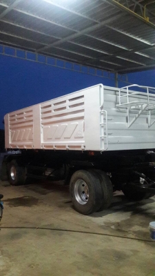 ขายหางพ่วง สามมิต  2  เพลา.  ปี 53.    สนใจติดต่อ  081 - 6079515