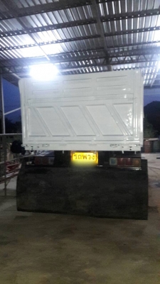 ขายหางพ่วง สามมิต  2  เพลา.  ปี 53.    สนใจติดต่อ  081 - 6079515