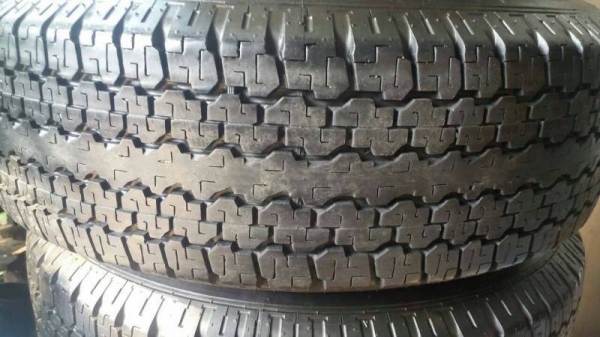 ยาง bridgestone 245 70 46  ปี 14 ชุดล่ะ 8500