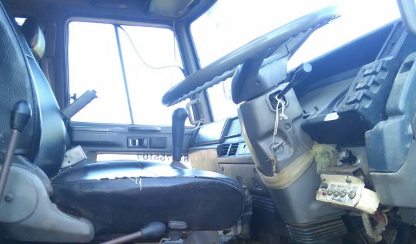 สิบล้อ อีซูซุ ร็อค175ดั้ม เพาเดียว สภาพดีเดิมๆพร้อมใช้งาน ทะเบียนพร้อมโอน สิบล้อ อีซูซุ ร็อค175ดั้ม เพาเดียว สภาพดีเดิมๆพร้อมใช้งาน ทะเบียนพร้อมโอน