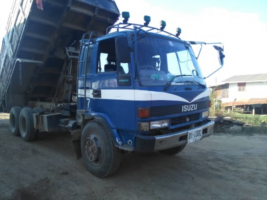 สิบล้อ อีซูซุ ร็อค175ดั้ม เพาเดียว สภาพดีเดิมๆพร้อมใช้งาน ทะเบียนพร้อมโอน สิบล้อ อีซูซุ ร็อค175ดั้ม เพาเดียว สภาพดีเดิมๆพร้อมใช้งาน ทะเบียนพร้อมโอน