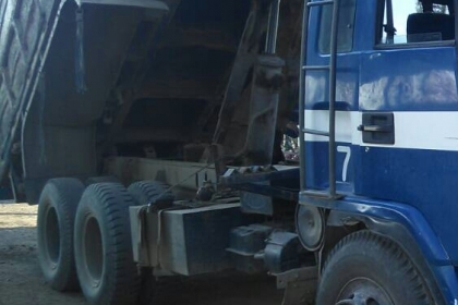 สิบล้อ อีซูซุ ร็อค175ดั้ม เพาเดียว สภาพดีเดิมๆพร้อมใช้งาน ทะเบียนพร้อมโอน สิบล้อ อีซูซุ ร็อค175ดั้ม เพาเดียว สภาพดีเดิมๆพร้อมใช้งาน ทะเบียนพร้อมโอน