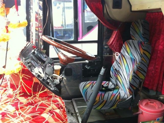 ขายรถบัส Benz 6 ล้อ