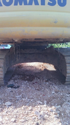 ขายแม๊กโค. Pc200-6 เอกสารเล่มทะเบียน สวยพร้อมใช้งานได้เลย